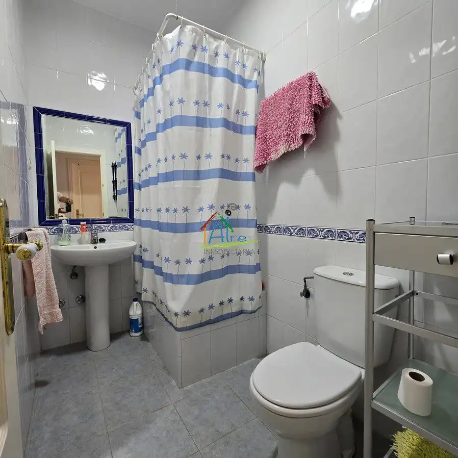 Baño de Casa o chalet en venta en Almonte con Jardín privado, Terraza y Trastero