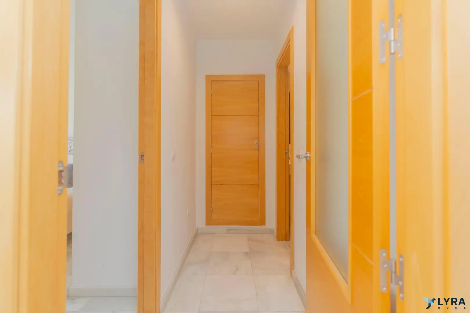 Flat for sale in Sevilla  with Air Conditioner, Heating and Furnished