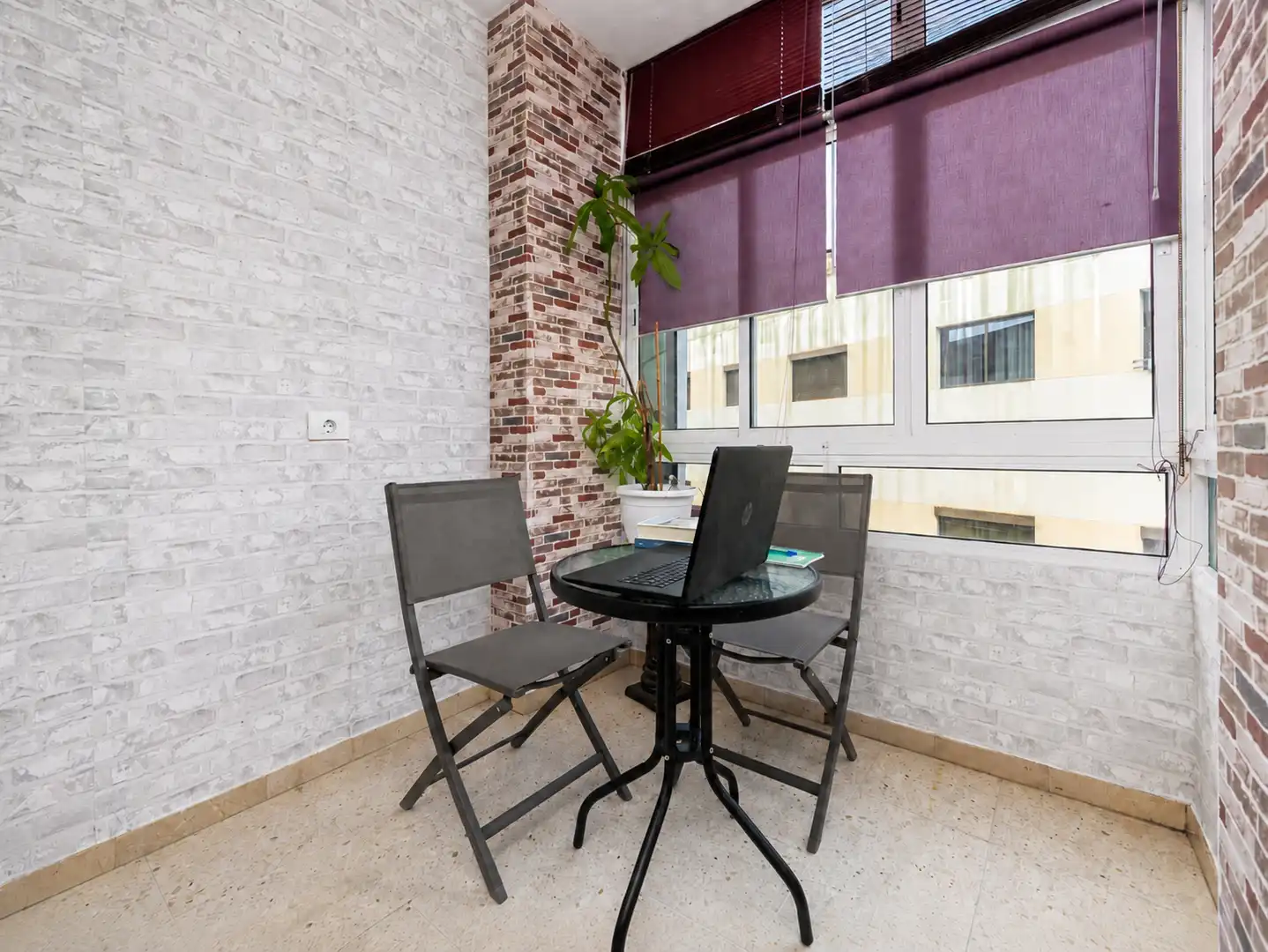 Terrasse von Wohnung zum Verkauf in Las Palmas de Gran Canaria mit Klimaanlage, Abstellraum und Möbliert