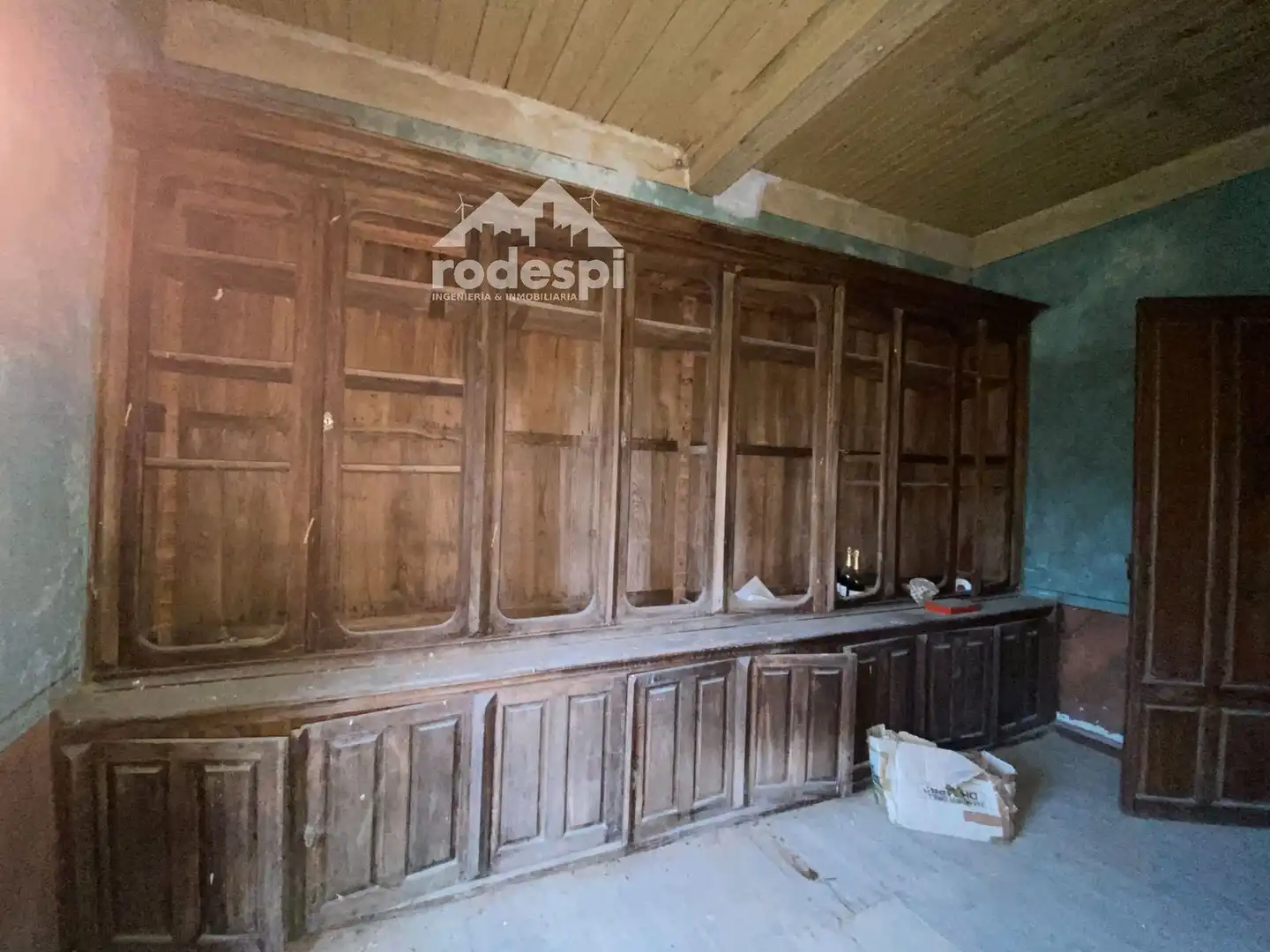 Kitchen of Buildings for sale in Pantón