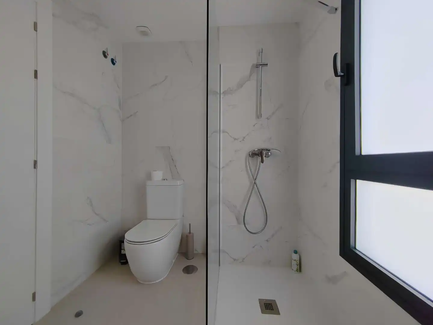 Bany de Casa o xalet de lloguer en Vélez-Málaga amb Aire condicionat, Terrassa i Piscina