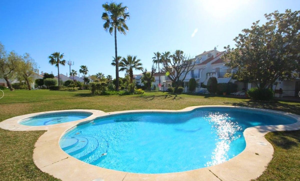 Garden of Single-family semi-detached for sale in Marbella  with Terrace and Swimming Pool