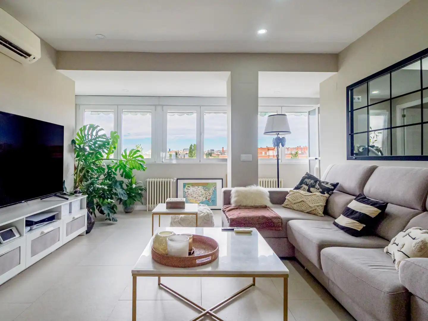 Flat with pool for sale in Avenida de Ramón y Cajal, imagen 2