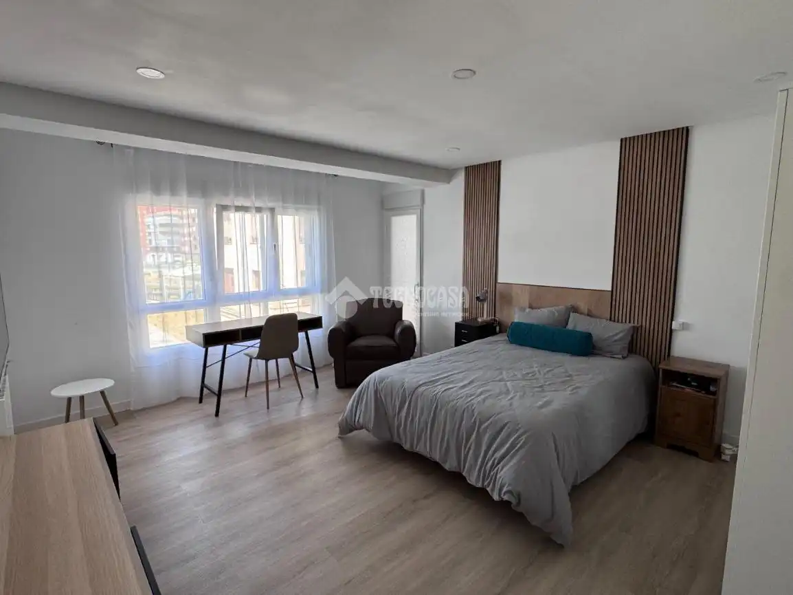 Bedroom of Flat for rent in León Capital   with Heating, Parquet flooring and Terrace