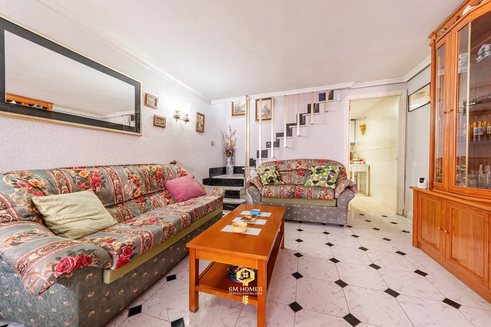 Sala d'estar de Casa adosada en venda en Madrid amb Aire condicionat, Calefacció i Terrassa