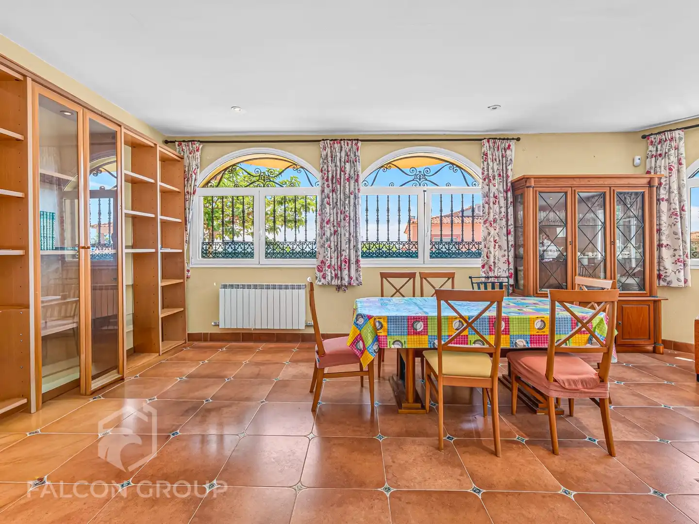 Comedor de Casa o chalet en venta en Calafell con Aire acondicionado, Calefacción y Jardín privado