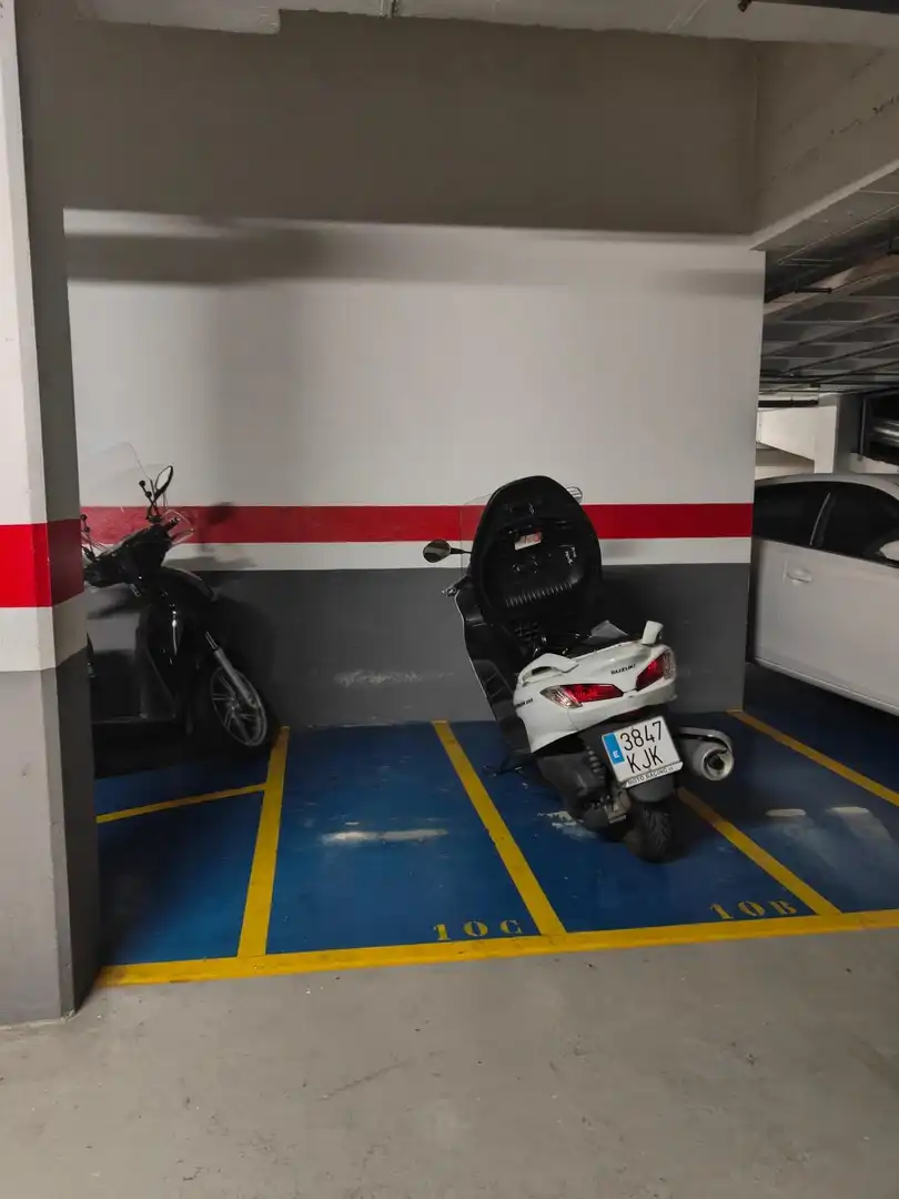 Einzelparkplatz zur Miete in Carrer CAPONATA 8, imagen 4