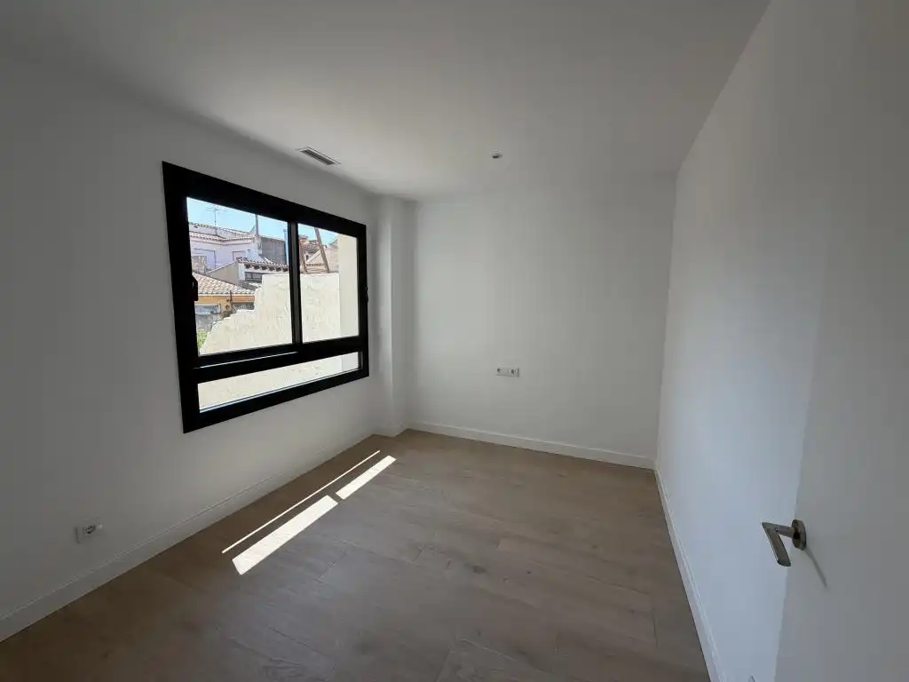 Habitación de Piso de alquiler en Palafrugell con Aire acondicionado, Calefacción y Terraza