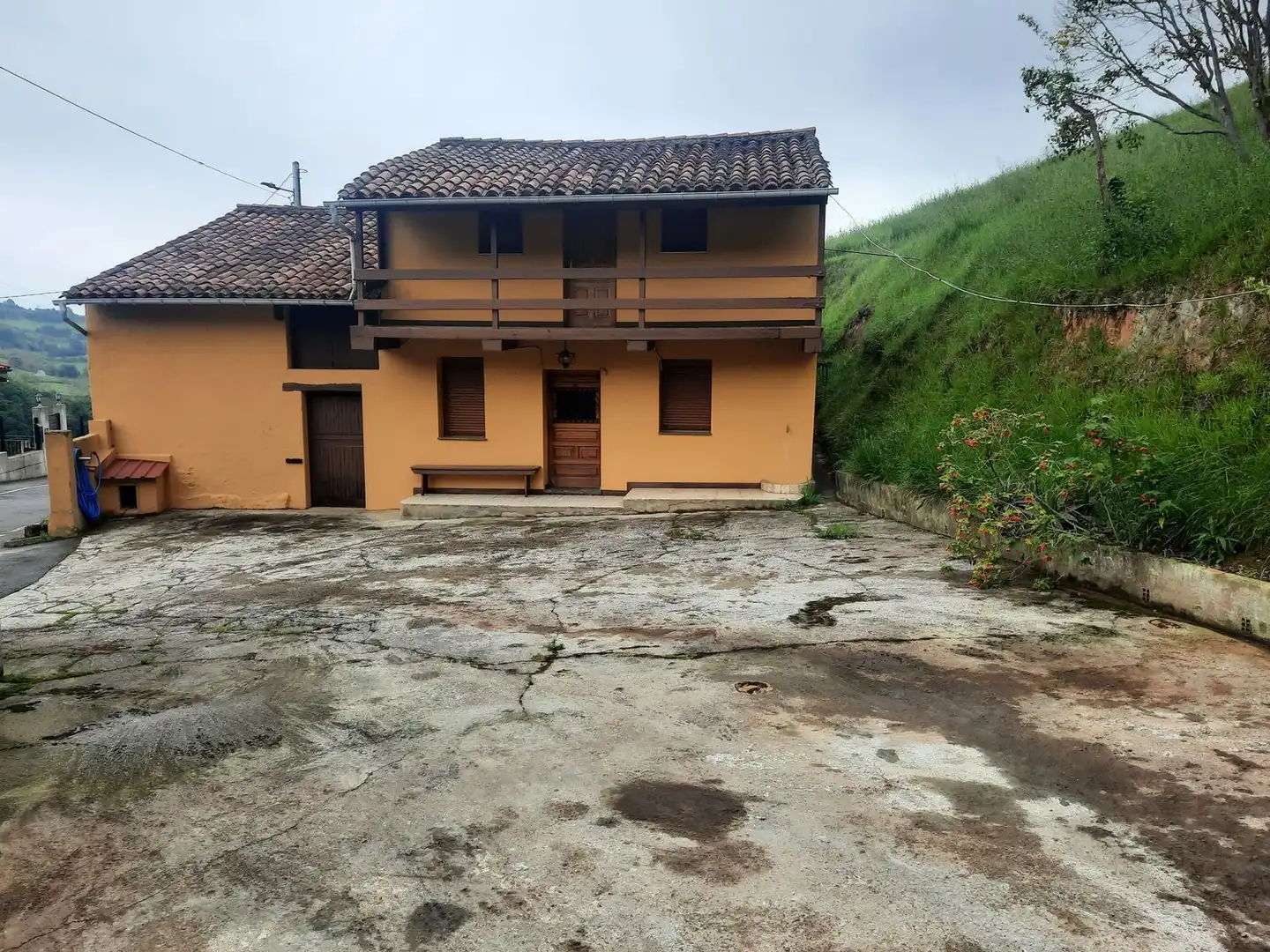 Vista exterior de Casa o chalet en venta en Gijón  con Trastero y Piscina