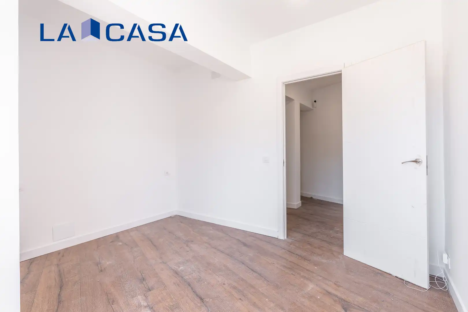 Piso en venta en Madrid con Calefacción y Terraza