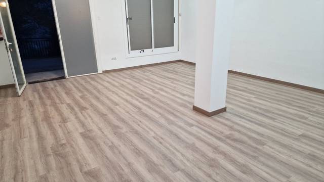 Local comercial en Alquiler en Begues