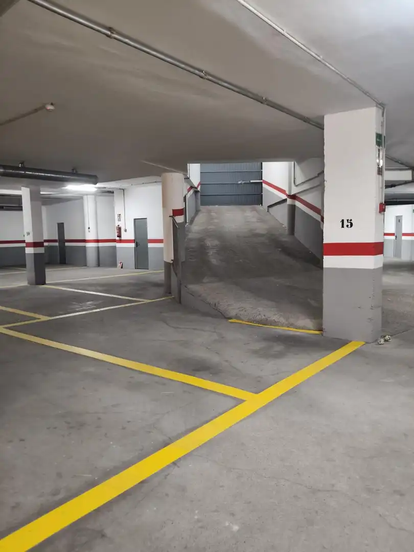 Garaje de alquiler en Santo Domingo