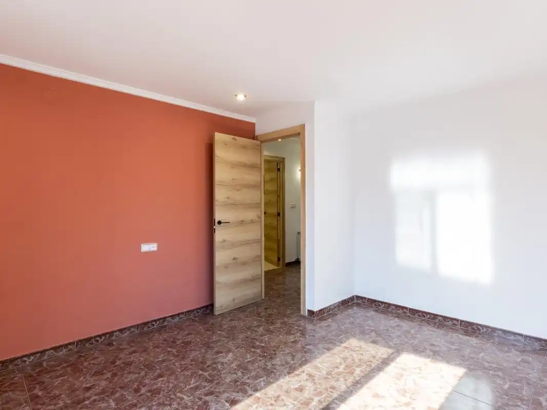 Detached homes for sale in C. Valencia, Utiel