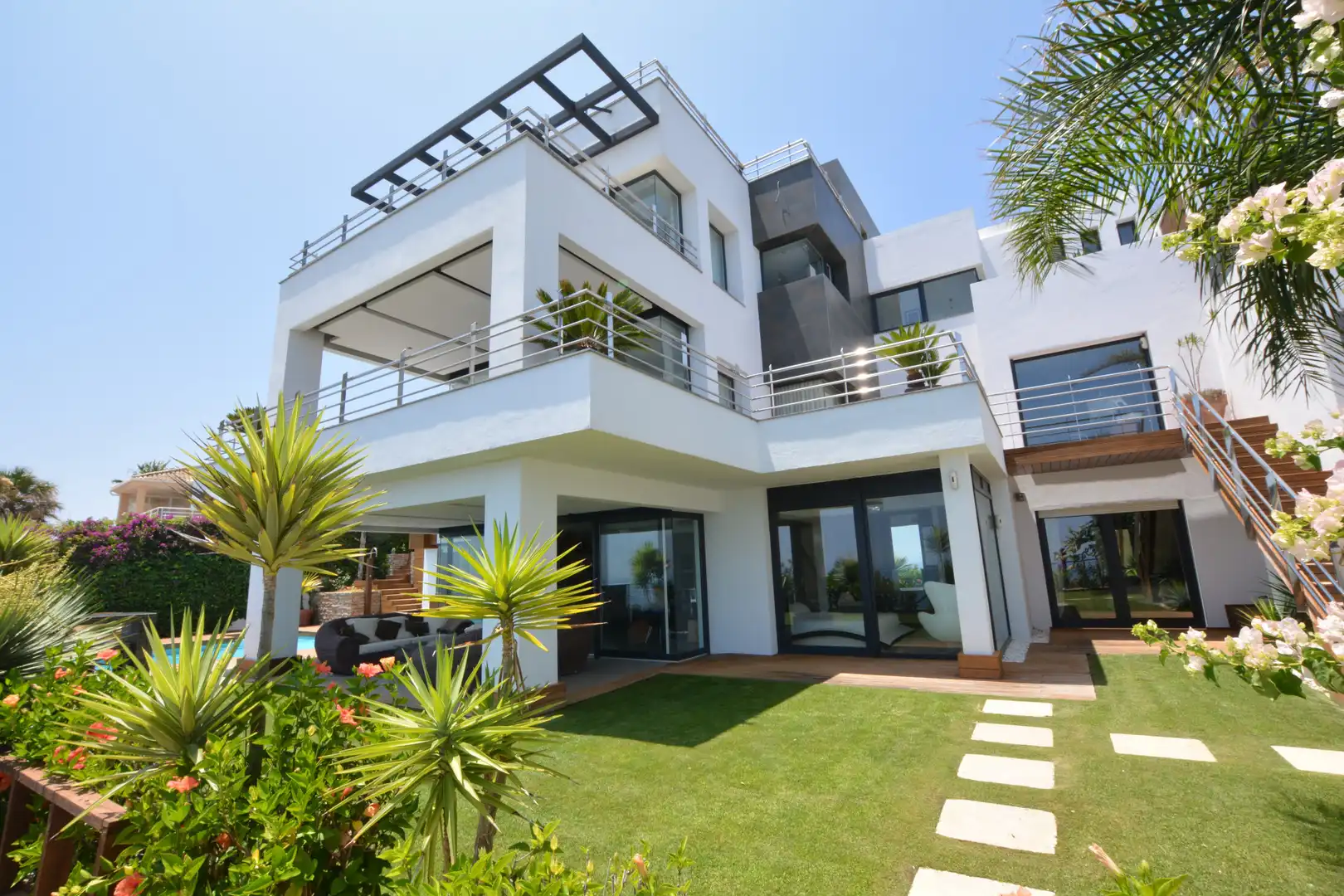 Haus mit Pool zum Verkauf in Chullera