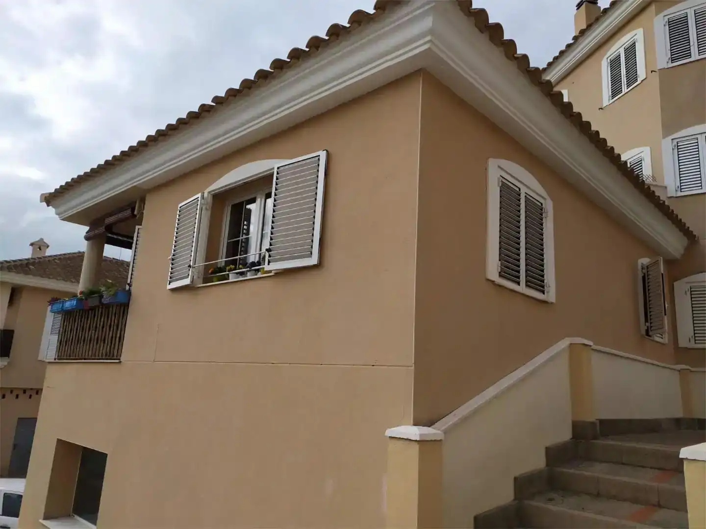 Vista exterior de Pis en venda en Dénia amb Aire condicionat, Piscina i Balcó