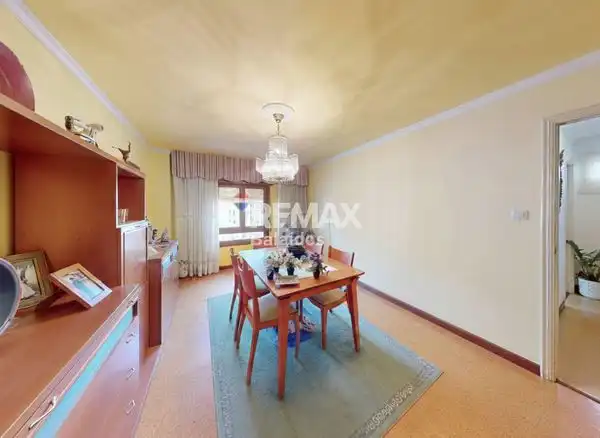 Comedor de Piso en venta en Vigo  con Calefacción, Parquet y Terraza