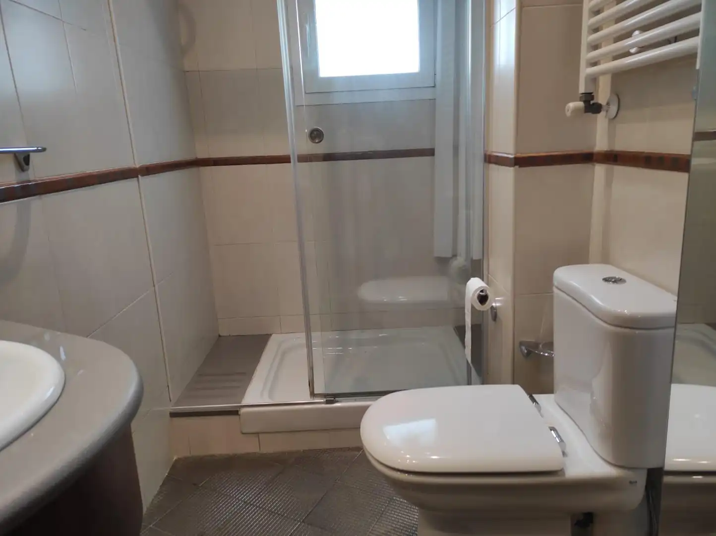 Bany de Pis en venda en Esplugues de Llobregat amb Aire condicionat i Calefacció