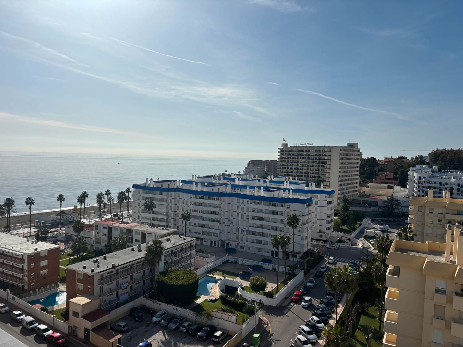 Vista exterior de Estudi en venda en Benalmádena amb Aire condicionat, Terrassa i Moblat