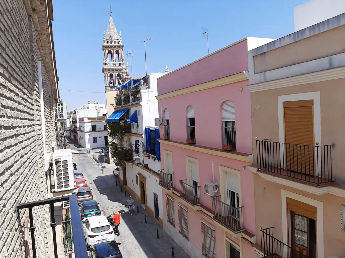 Vista exterior de Piso de alquiler en Sevilla con Aire acondicionado y Balcón