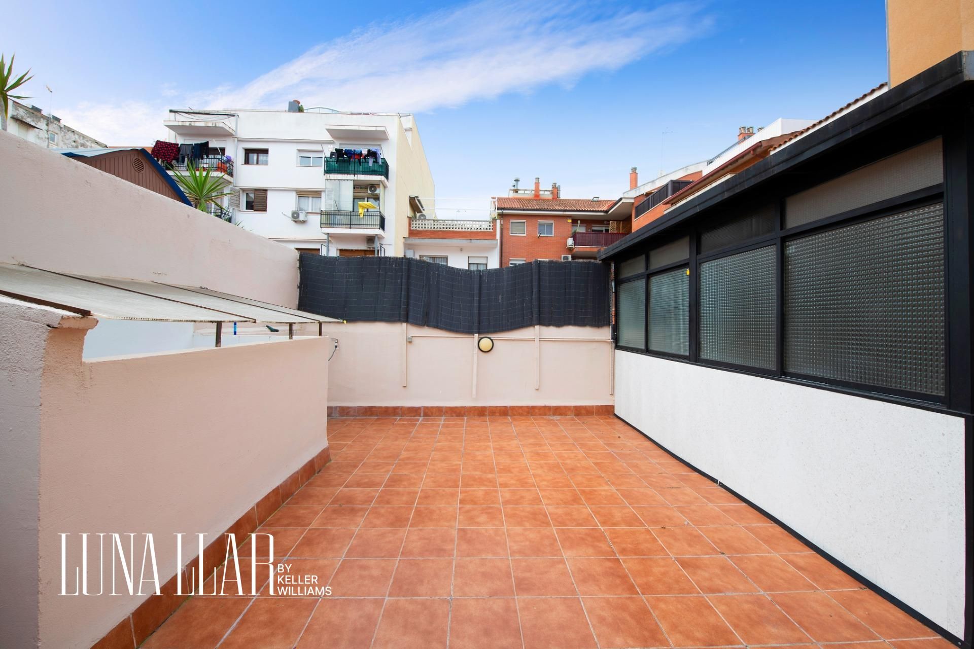 Exterior view of Flat for sale in Castelldefels  with Air Conditioner and Terrace