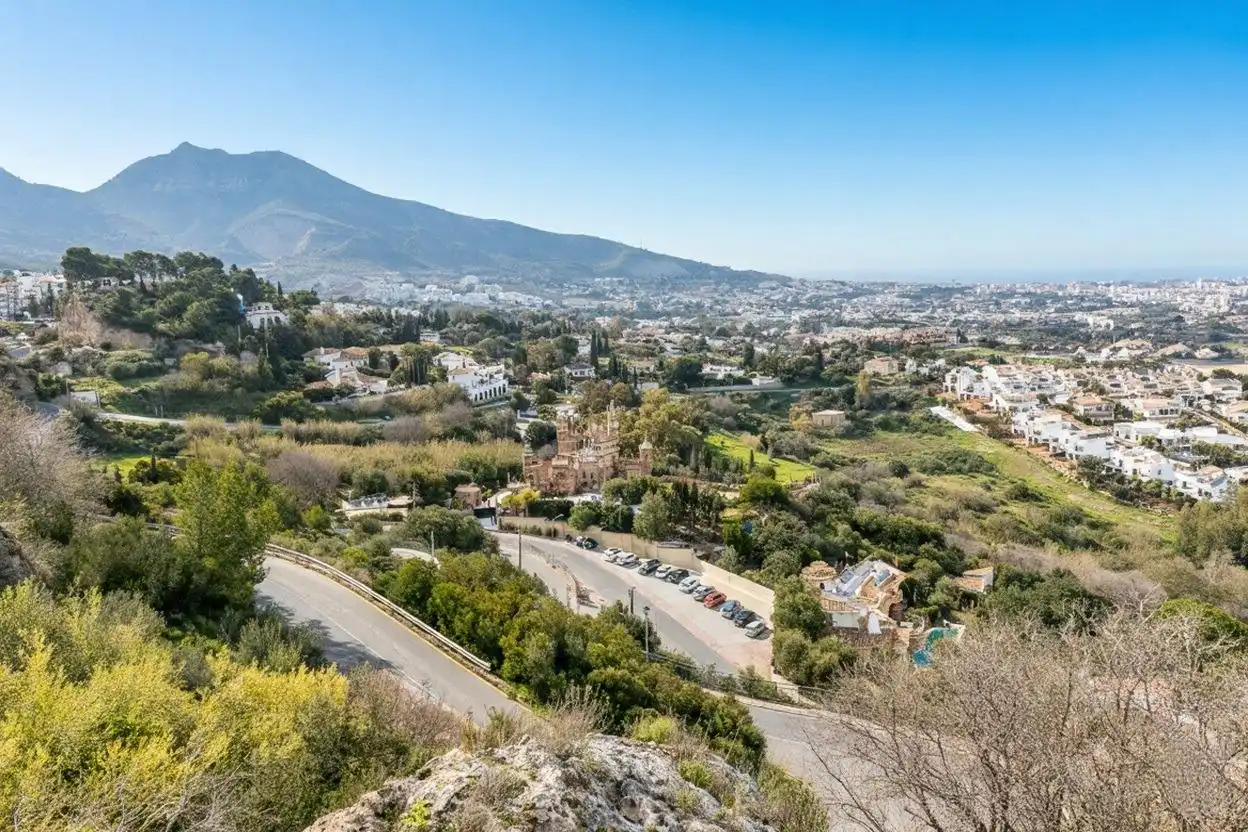 Vista exterior de Ático en venta en Benalmádena con Aire acondicionado, Jardín privado y Terraza
