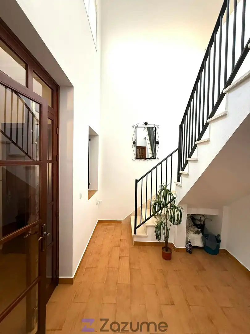 Flat for rent in Fuentes de Andalucía  with Air Conditioner, Heating and Terrace
