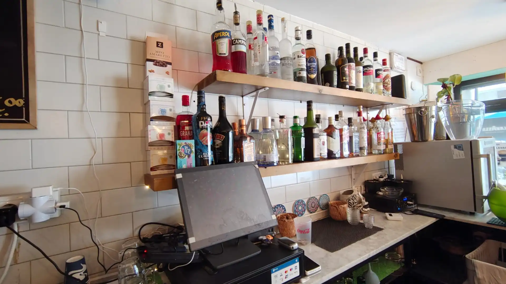 Local en traspaso en Barcelona con Aire acondicionado, Terraza y Amueblado
