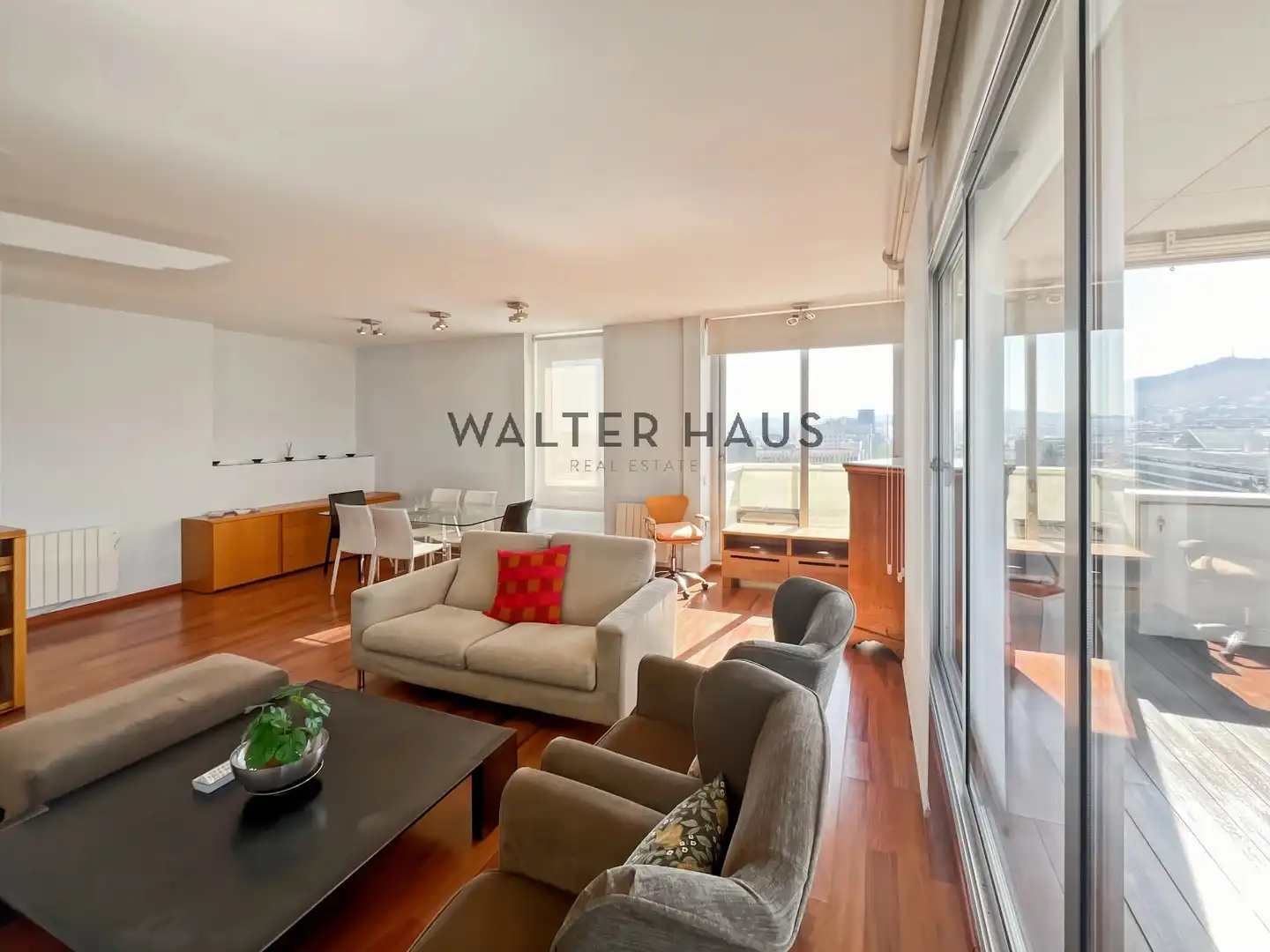 Wohnzimmer von Wohnung zur Miete in Barcelona mit Klimaanlage, Heizung und Möbliert