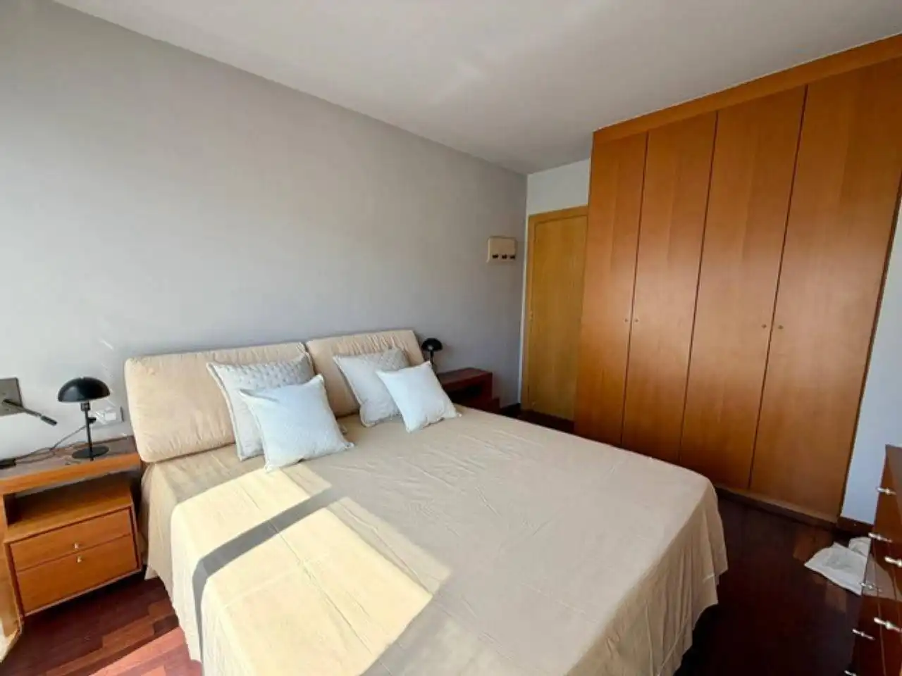 Habitación de Piso de alquiler en Sabadell con Aire acondicionado, Calefacción y Parquet