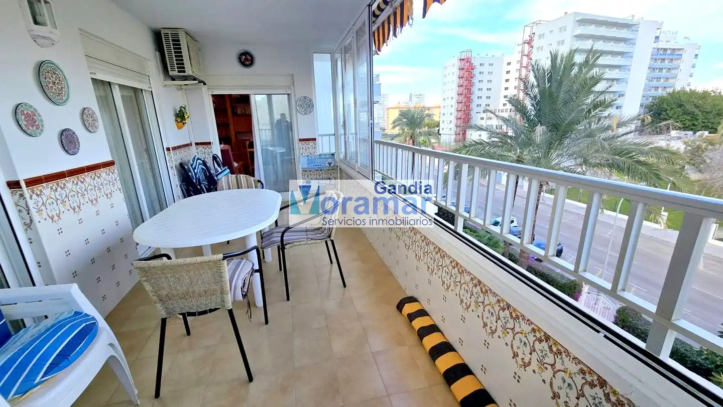 Vista exterior de Apartamento de alquiler en Gandia con Aire acondicionado, Calefacción y Piscina comunitaria