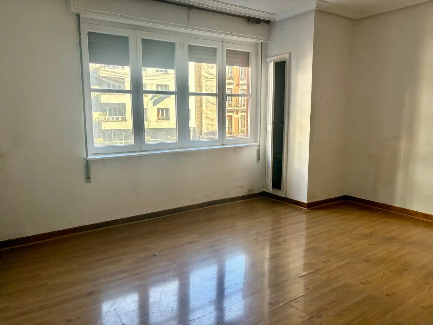 Wohnung zum Verkauf in Oviedo  mit Heizung
