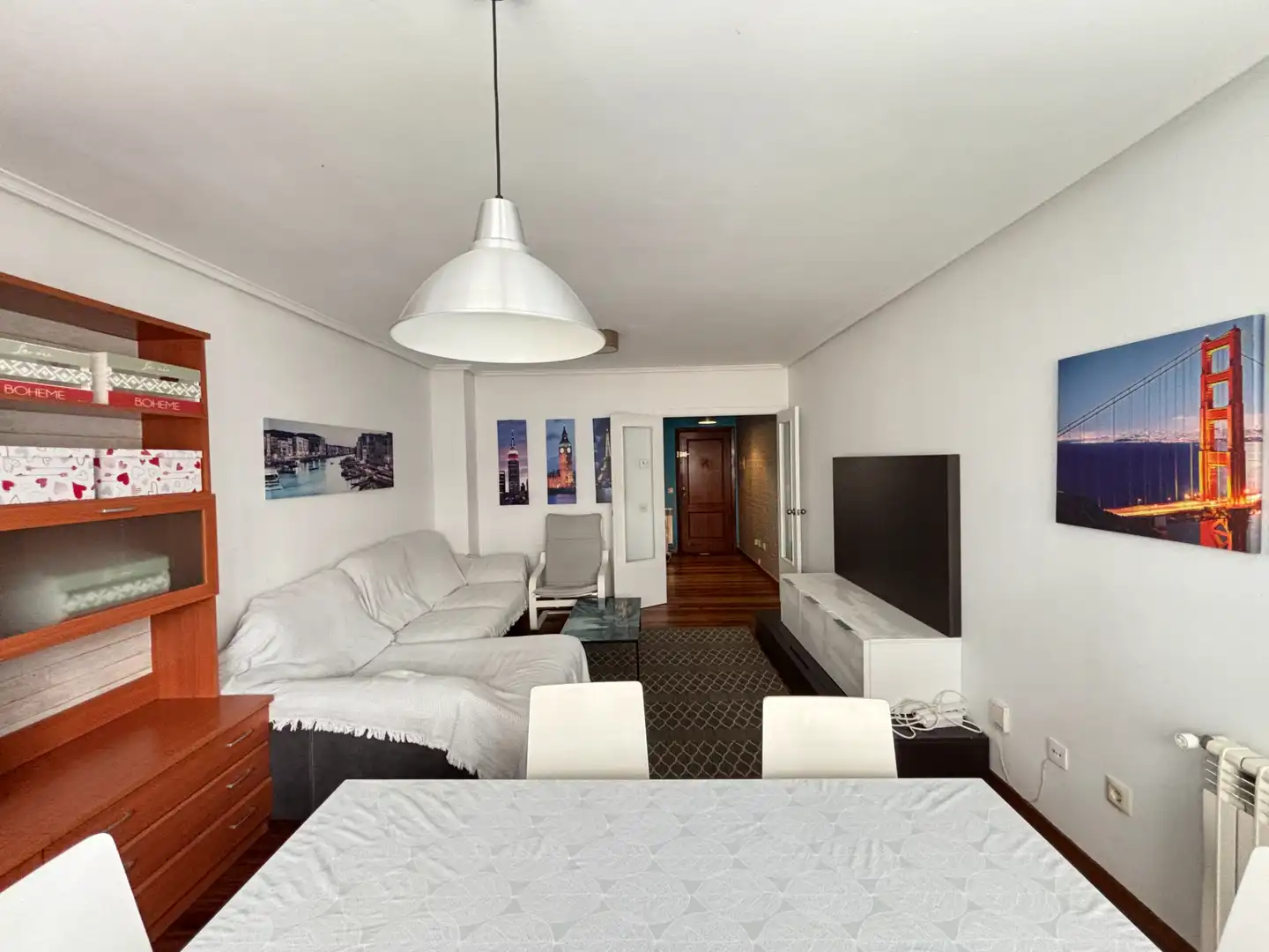 Wohnzimmer von Wohnung zur Miete in Santiago de Compostela  mit Heizung und Möbliert