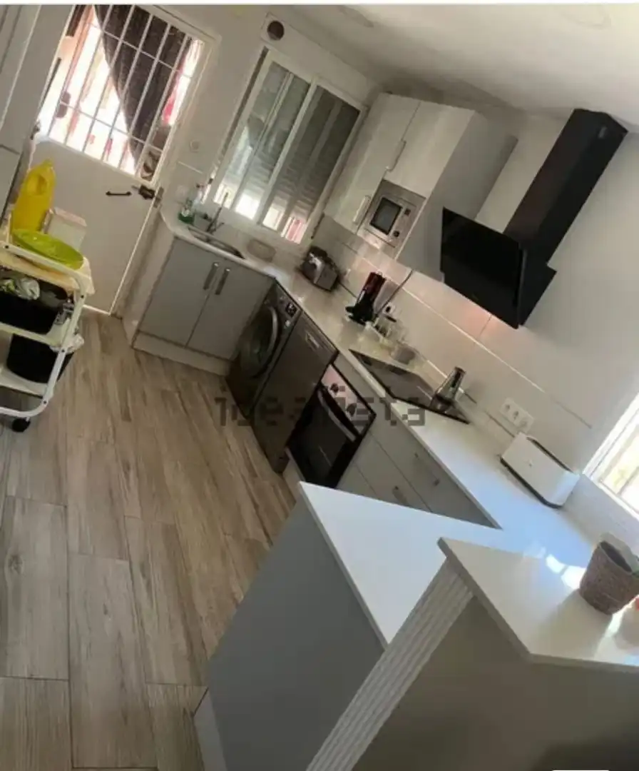 Villa con piscina in vendita a Periurbano Oeste - Sierra, imagen 3