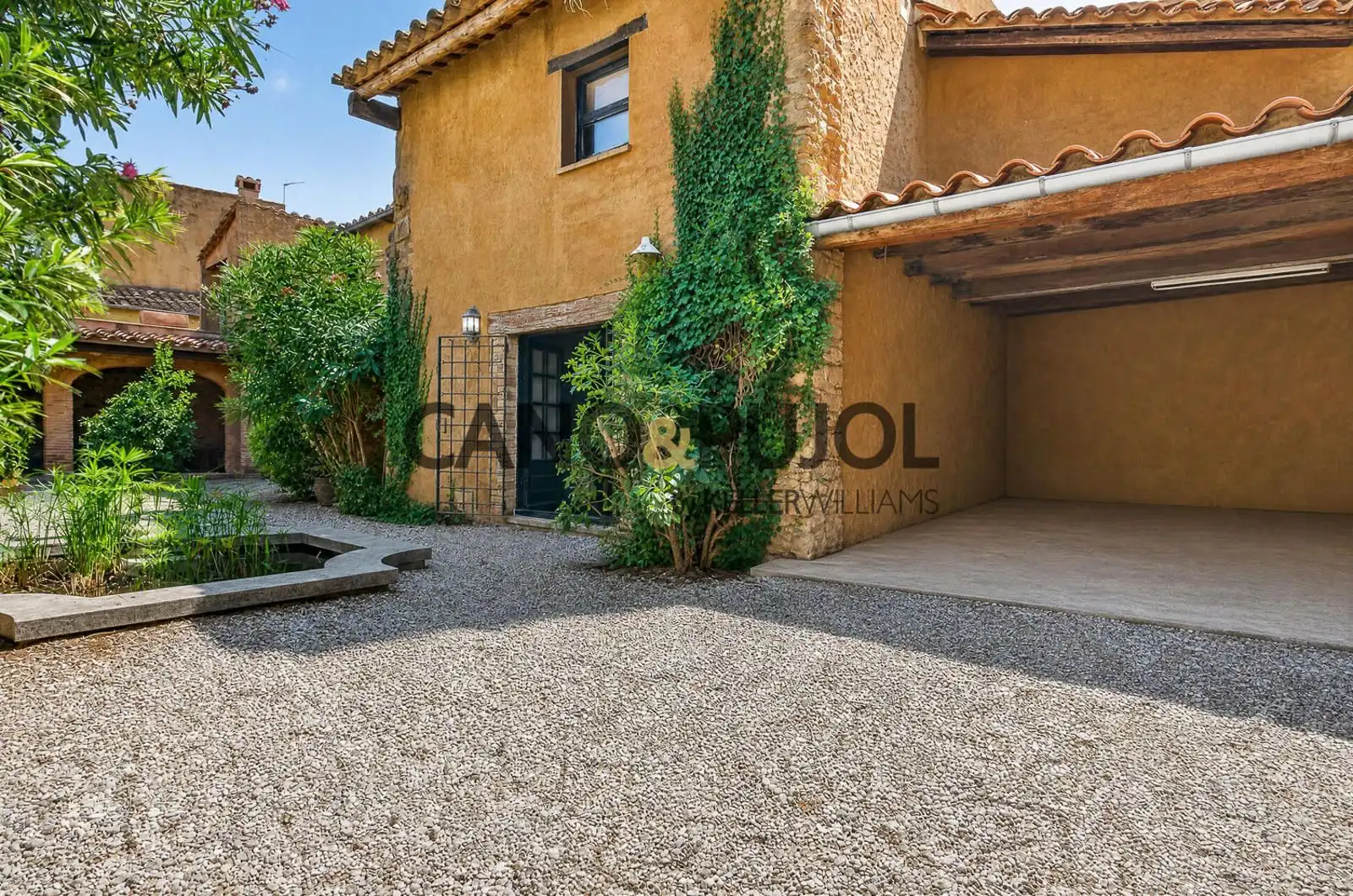 Vista exterior de Casa o xalet en venda en Vilamalla amb Aire condicionat, Calefacció i Moblat