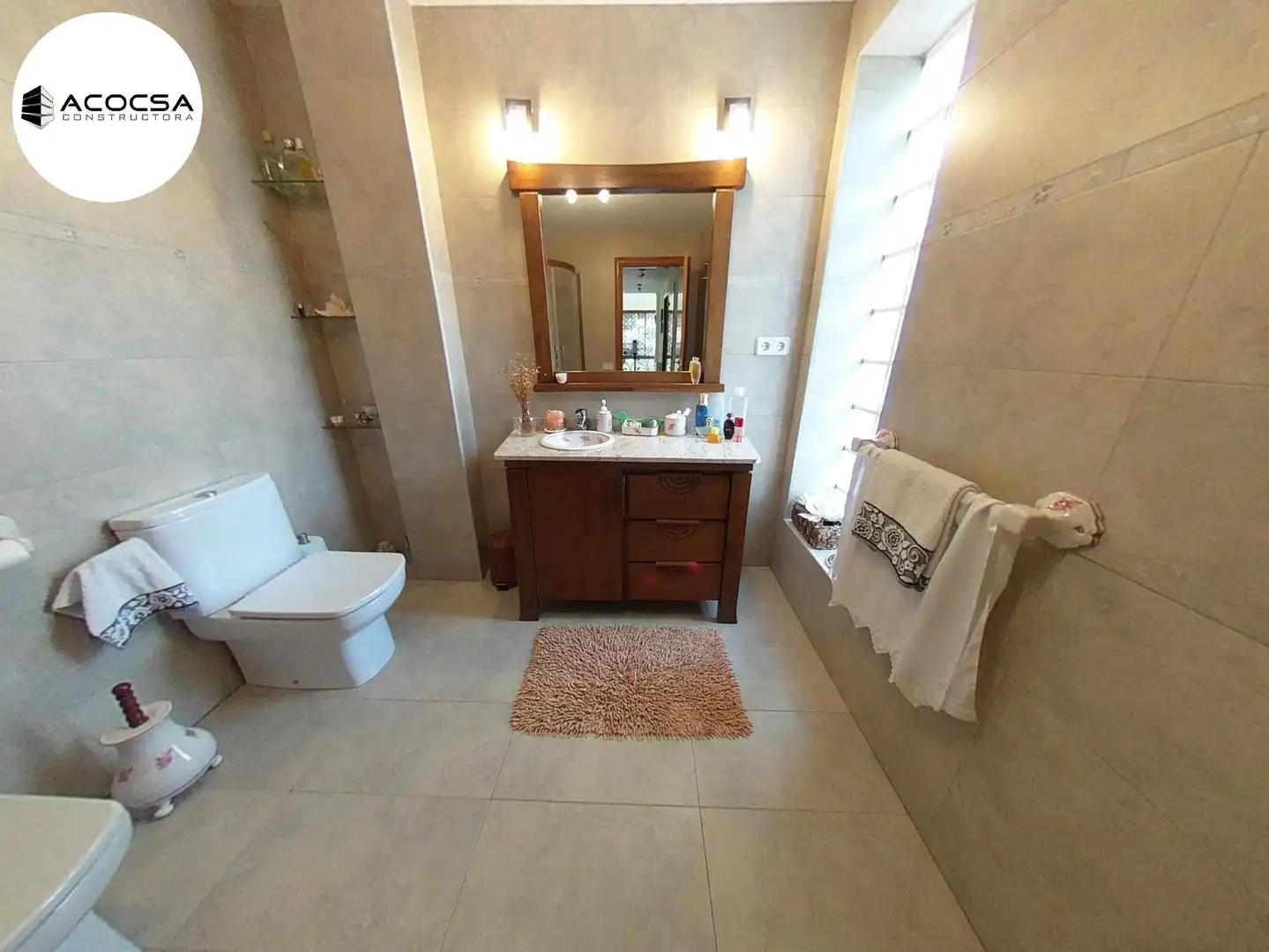 Badezimmer von Haus oder Chalet zum Verkauf in Sant Andreu de la Barca mit Privatgarten, Terrasse und Abstellraum