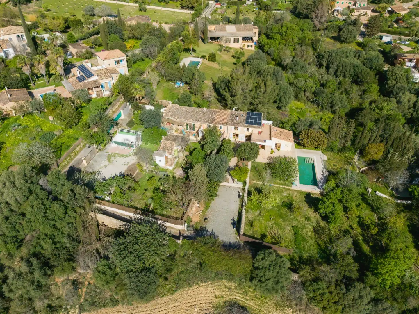 Vista exterior de Casa o xalet en venda en  Palma de Mallorca amb Parquet, Terrassa i Traster