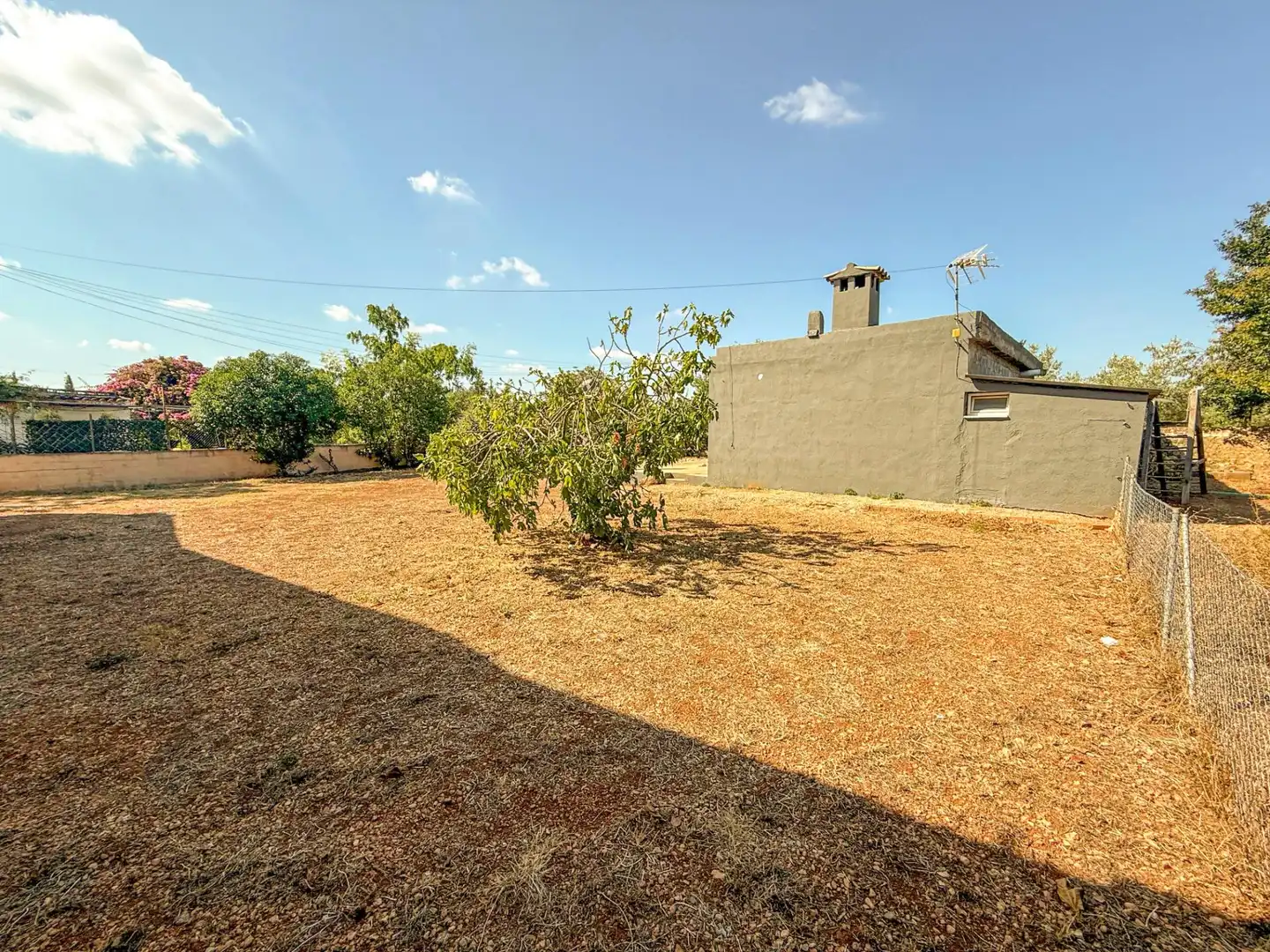 Country homes for sale in Inca