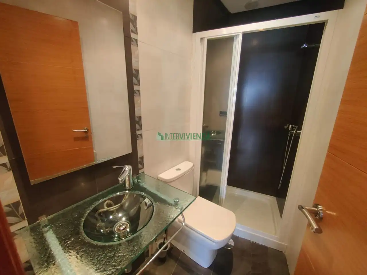 Badezimmer von Wohnung zur Miete in Vigo  mit Heizung und Terrasse