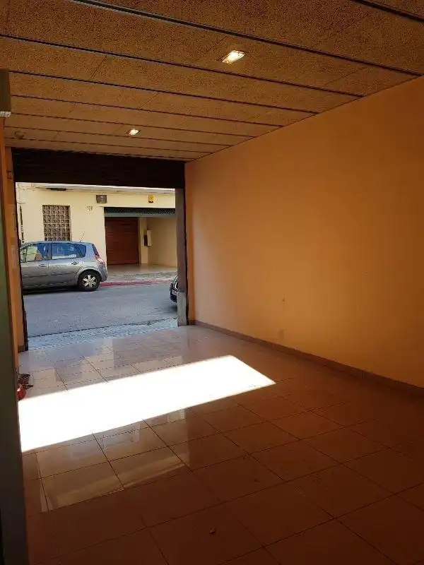 Local comercial en venta en Centre - Sant Oleguer, imagen 7