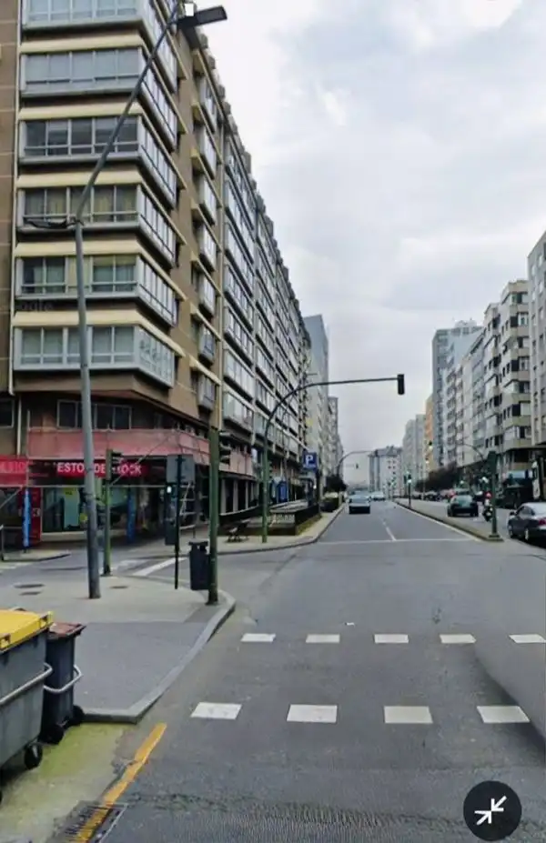 Piso con ascensor en venta en Agra del Orzán - Ventorrillo