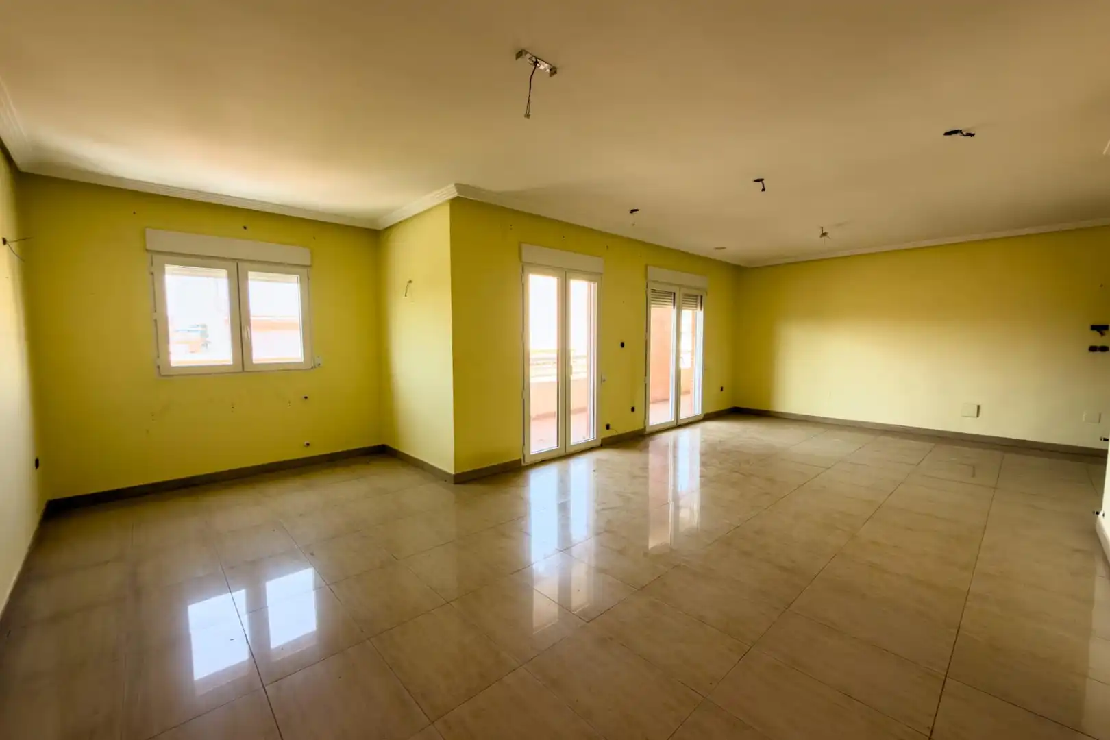 Sala d'estar de Pis en venda en Torrevieja amb Aire condicionat, Calefacció i Terrassa