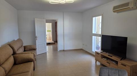 Photo 4 of Flat to rent in Calle Lope de Rueda, Los Almendros - El Limonero - El Tomillar, Málaga