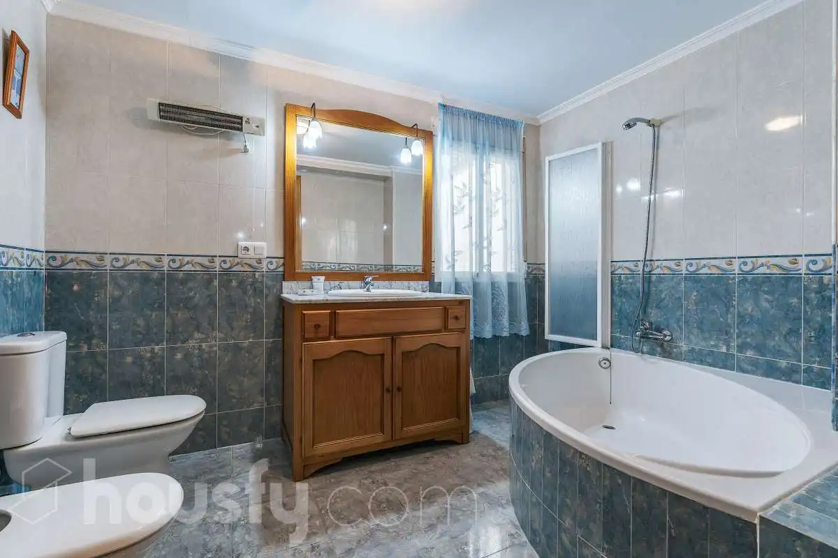 Baño de Casa o chalet en venta en Valdepeñas de Jaén con Aire acondicionado y Amueblado