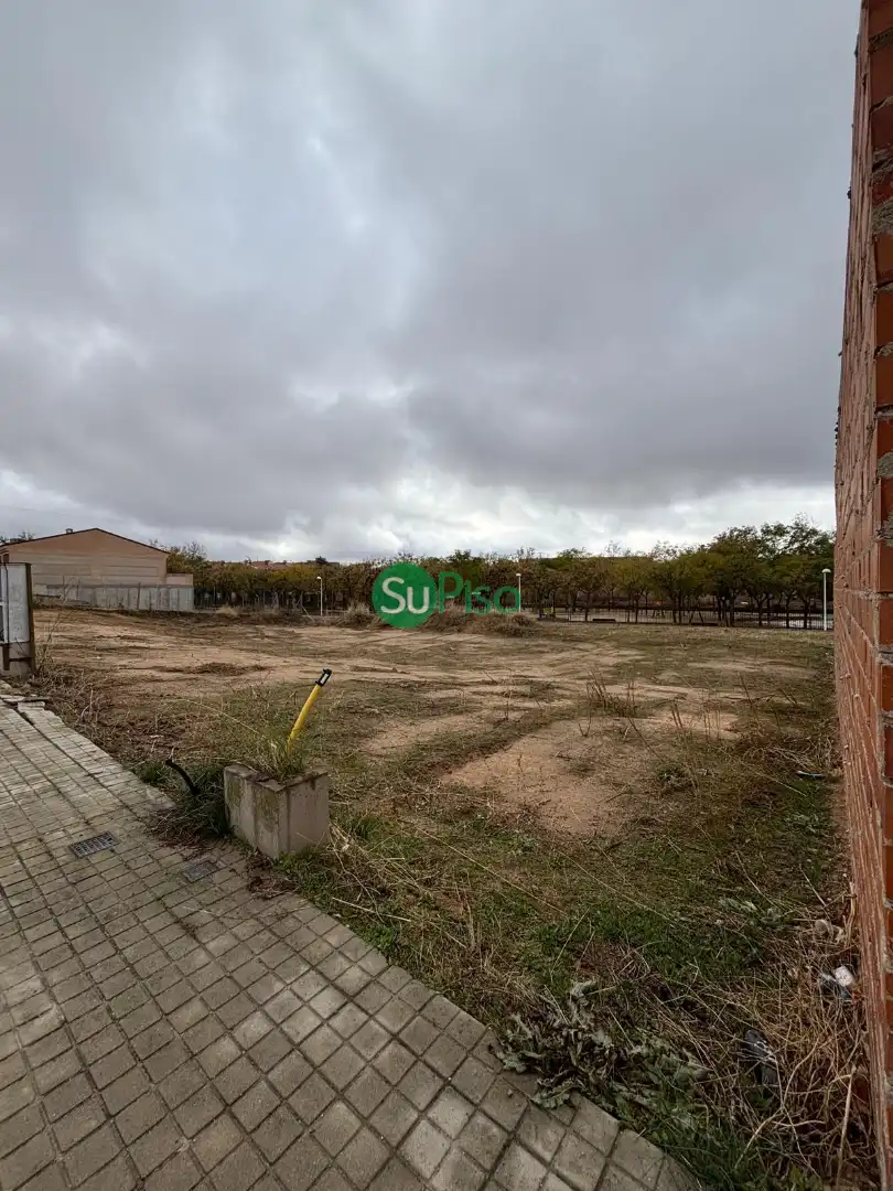 Terrain résidentiel à vendre à Calle Alberto Sánchez, imagen 4