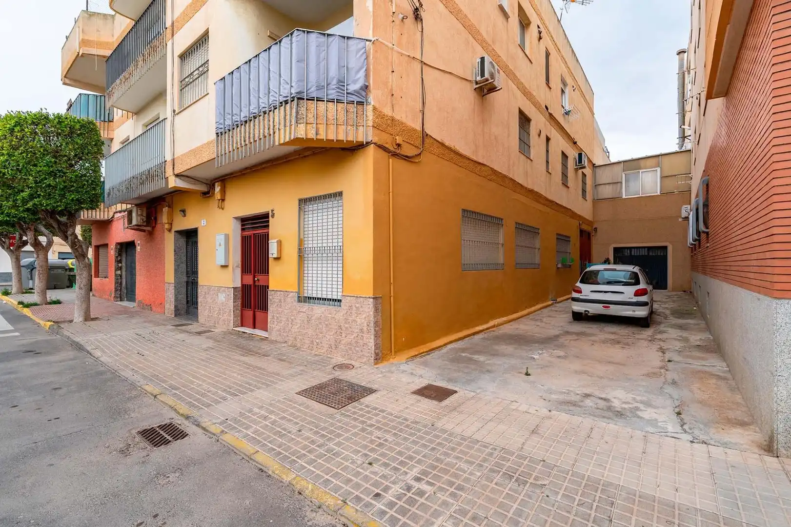 Vista exterior de Piso en venta en El Ejido
