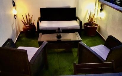 Terrasse von Dachboden zum verkauf in  Almería Capital mit Heizung, Privatgarten und Terrasse