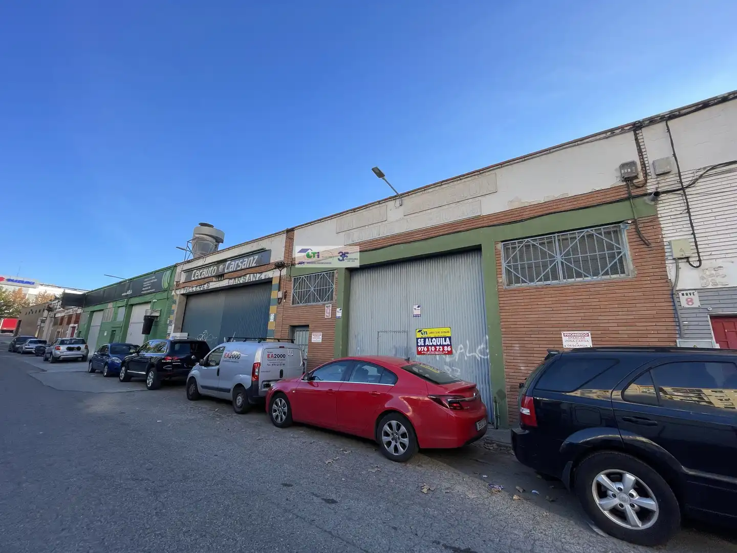 Fabrikhallen zum Verkauf in AVD. SAN JUAN DE LA PEÑA, Arrabal
