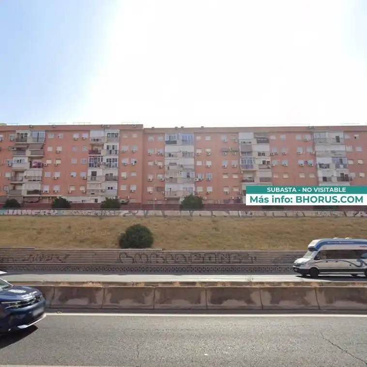 Vista exterior de Piso en venta en  Sevilla Capital