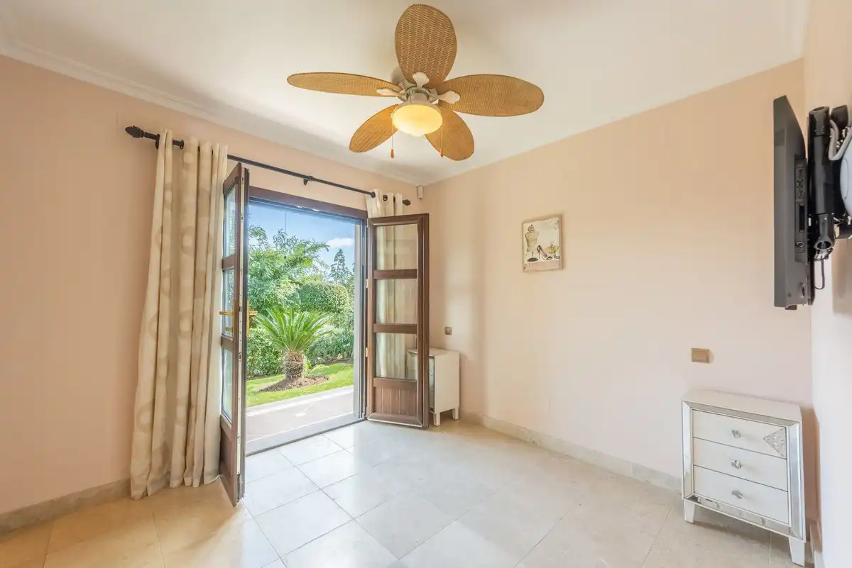 Reihenhaus zum Verkauf in Estepona Pueblo, imagen 41