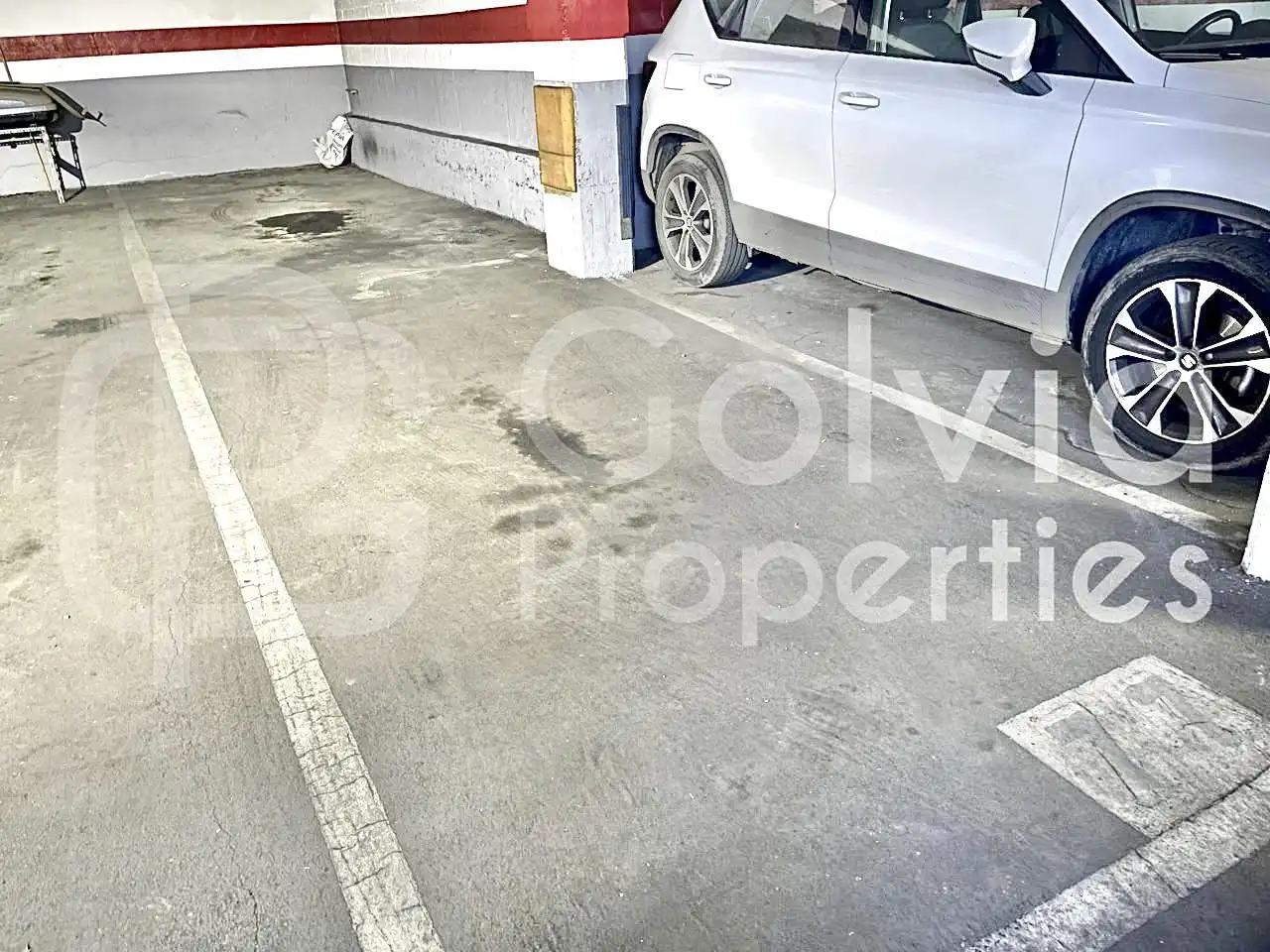 Parking for sale in Travessera Industrial, imagen 2
